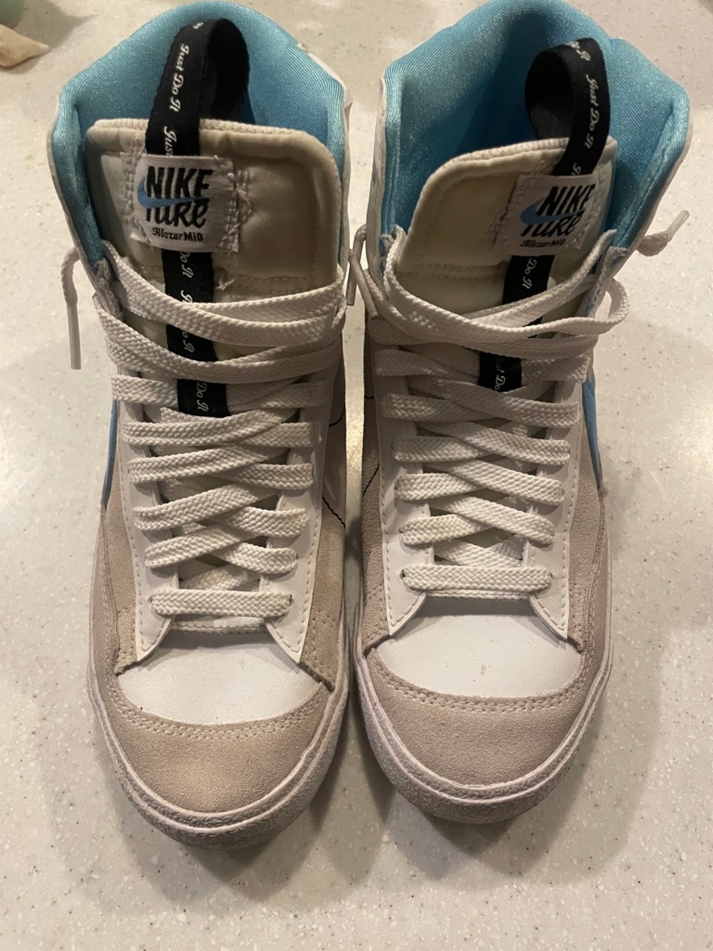 Nike Blazers White and Light Blue High-Top Sneaker Y5.5, Women’s 7